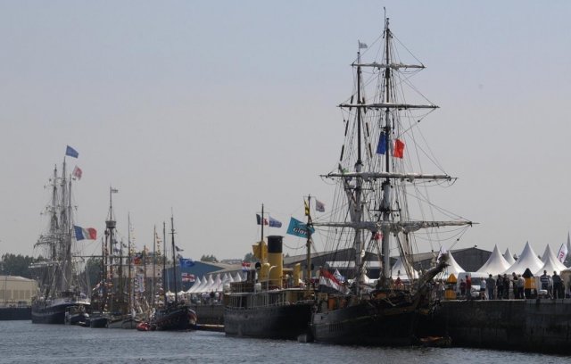 Port de Calais fête maritime - Y Creysson